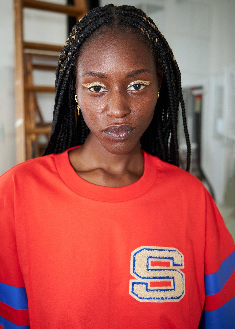 Oversized T-shirt - Chocking Red - Domino Style