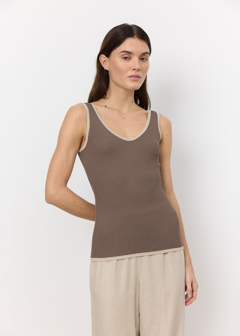 Nona Top - Brown - Domino Style