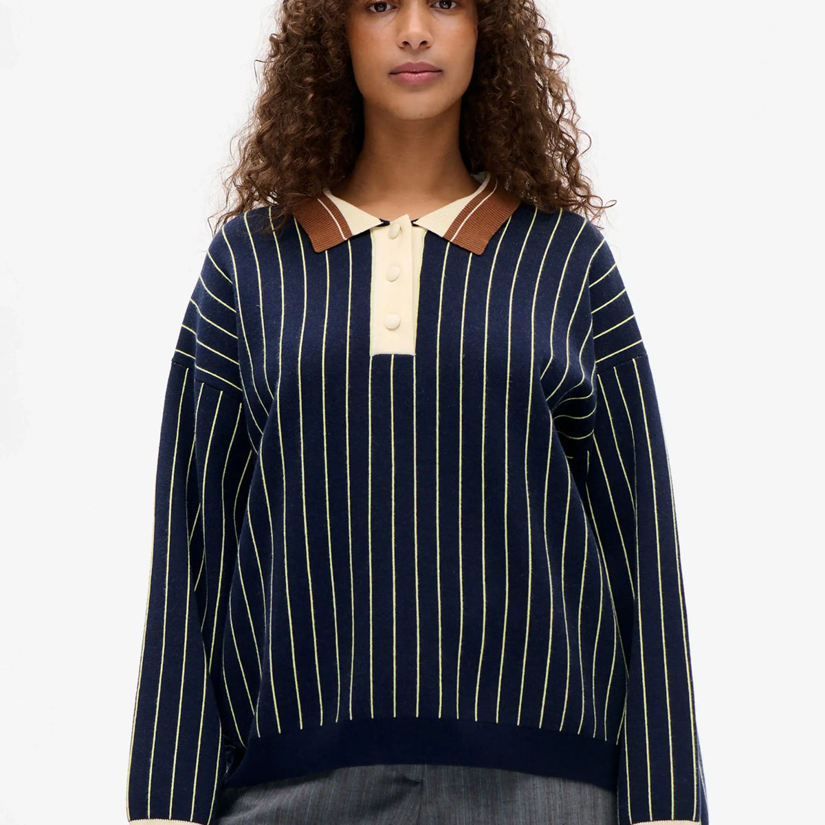 Chira Sweater – Domino Style