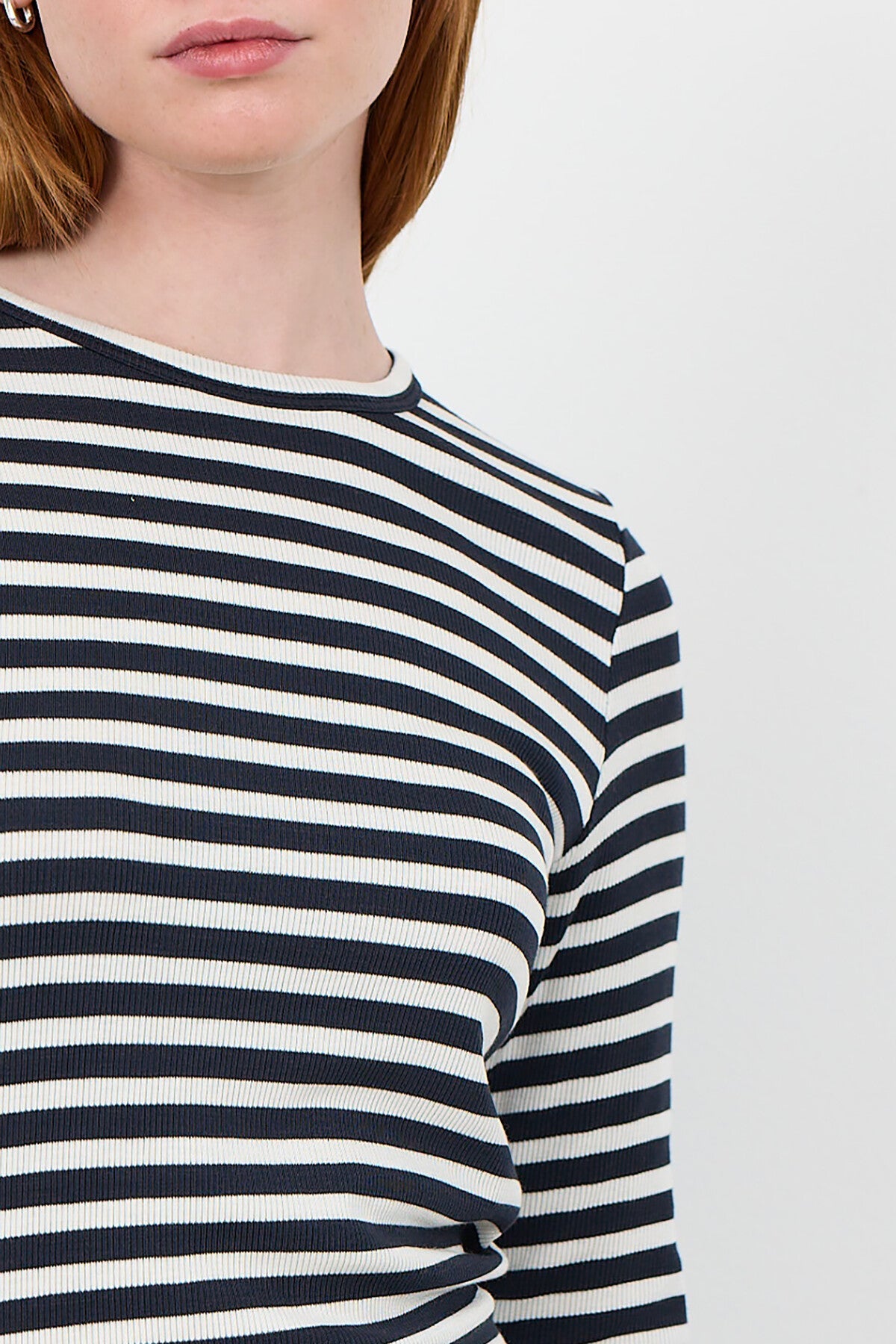 Ika 11 T-Shirt - Navy - Domino Style