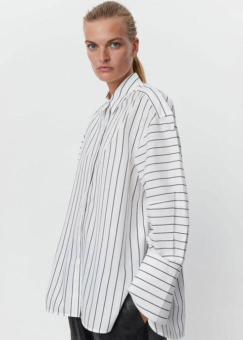 Julianna Shirt - Domino Style