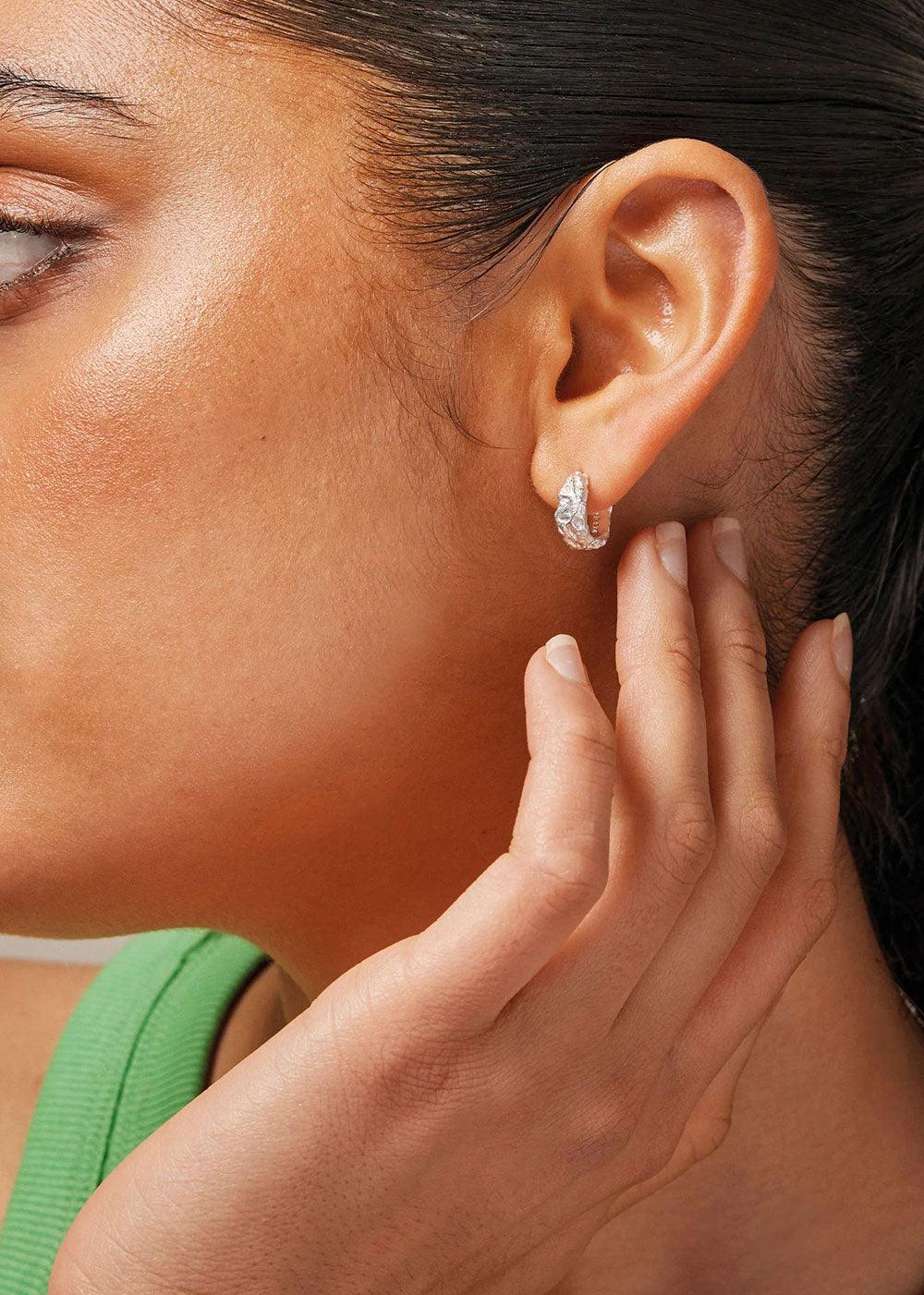 Nela Hoops - Silver - Domino Style