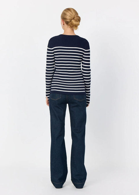 Agnes 7 Pullover - Navy - Domino Style