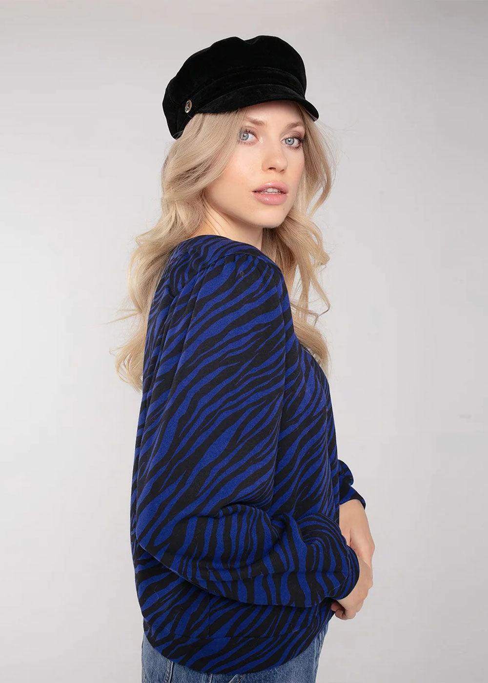 Velvet baker boy hat new arrivals
