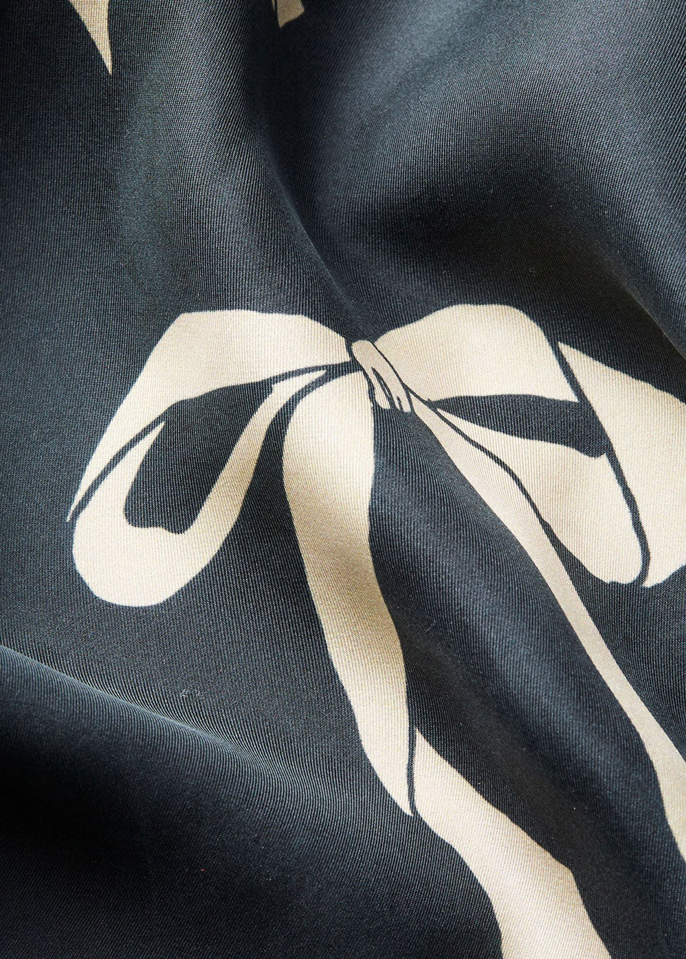 Bow Twill Sia Scarf - Black - Domino Style